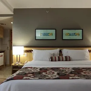 Raridade!!! - Flat De Alto Padrão - Preço Imbatível - Cama King Size - Muitos Eletrodomésticos - Limpeza Diária Gratuita Brasília